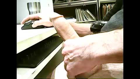 01quebecboy69 online show from April 2026 07:38:02 PM