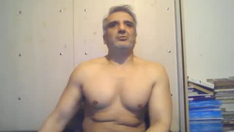 Snapshot of 0luvmonkey chatting on October 2025 07:46:02 PM 0luvmonkey online show from October 2025 07:46:02 PM
