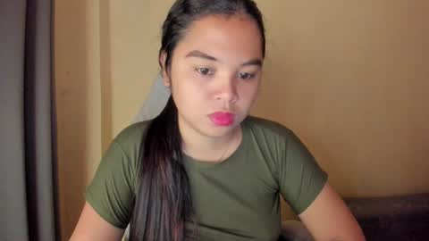 0wwlo0k online show from October 2025 05:28:01 AM