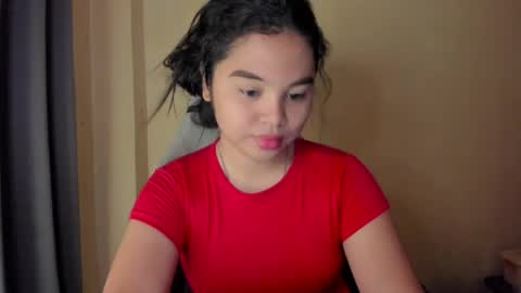 0wwlo0k online show from April 2026 05:33:02 AM