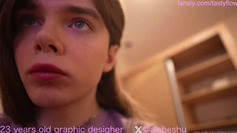 Snapshot of 1000and1nights_ chatting on January 2025 06:39:01 PM Aishe online show from January 2025 06:39:01 PM