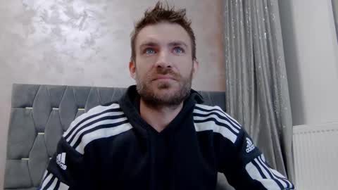 Snapshot of 10in_deluxe chatting on March 2026 08:31:01 AM 10in_deluxe online show from March 2026 08:31:01 AM