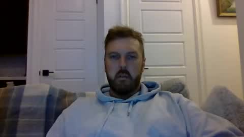 123holt123 online show from October 2025 11:49:02 PM