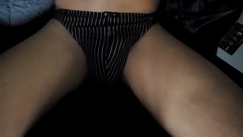 Snapshot of 12captnhook18 chatting on November 2025 01:50:02 AM 12captnhook18 online show from November 2025 01:50:02 AM