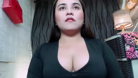 sexy kia online show from May 2026 05:10:01 PM