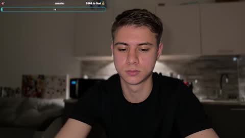 Lance online show from November 2025 04:14:02 PM