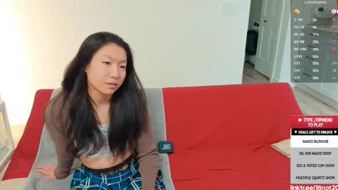 Tong  Ralph online show from October 2025 12:11:02 AM