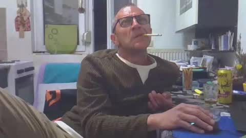 1973man online show from April 2026 10:12:02 PM