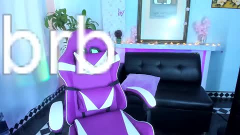 stef read my description online show from March 2025 03:56:01 PM