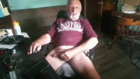 1handyanddee online show from December 2024 08:36:01 PM