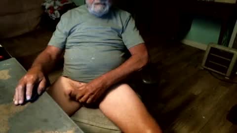 Snapshot of 1handyanddee chatting on July 2026 03:16:02 AM 1handyanddee online show from July 2026 03:16:02 AM