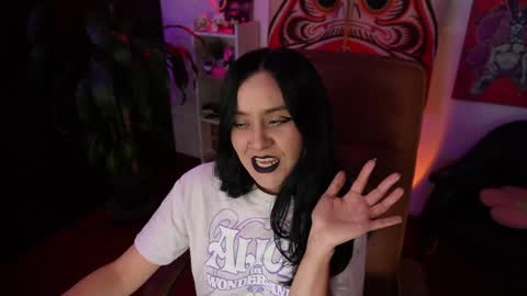 1hannamontana online show from May 2026 12:07:01 AM
