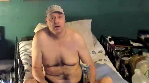 Snapshot of 1hugefiletmignon chatting on April 2026 07:58:02 PM 1HUGEFILETMIGNON online show from April 2026 07:58:02 PM