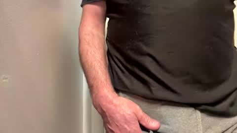 Snapshot of 1hunglo412 chatting on February 2026 11:00:02 AM 1hunglo412 online show from February 2026 11:00:02 AM