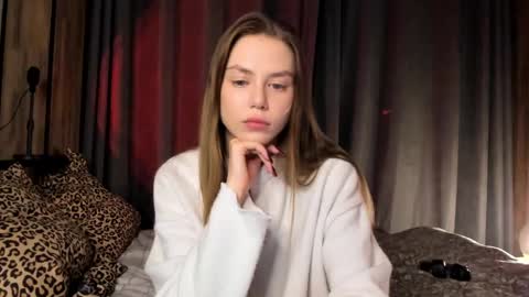 Snapshot of 1i1ypa1mer chatting on February 2025 10:39:02 PM Lily 3 online show from February 2025 10:39:02 PM