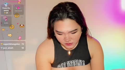 1lovelymess online show from March 2025 05:46:02 AM