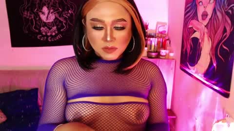 1lovelymess online show from July 2026 06:01:01 AM