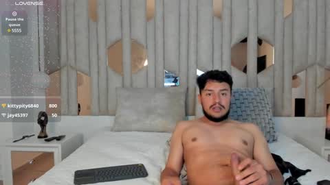 Valery  online show from December 2024 05:30:01 PM