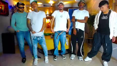 Snapshot of 1pushman chatting on September 2025 11:55:01 AM pushman online show from September 2025 11:55:01 AM