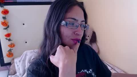 paola online show from March 2026 10:39:01 PM