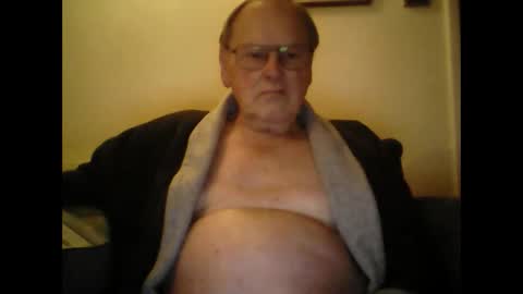 Snapshot of 1shorty chatting on December 2024 07:40:01 PM 1shorty online show from December 2024 07:40:01 PM