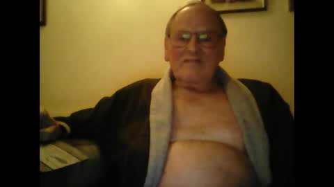 Snapshot of 1shorty chatting on January 2025 06:32:01 PM 1shorty online show from January 2025 06:32:01 PM