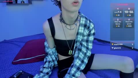 Snapshot of 1vampirella_gs chatting on December 2024 05:39:01 PM Milos online show from December 2024 05:39:01 PM