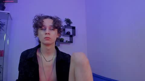 Snapshot of 1vampirella_gs chatting on December 2024 10:12:02 AM Milos online show from December 2024 10:12:02 AM