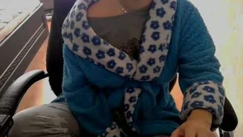 Snapshot of 1your_hot_girls chatting on February 2025 12:33:01 PM 1your_hot_girls online show from February 2025 12:33:01 PM