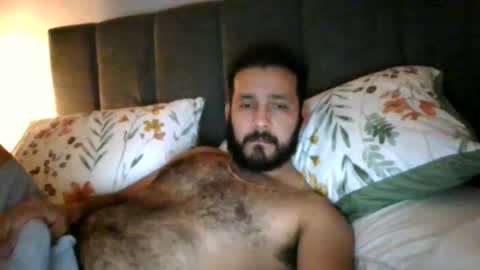 2022felipe online show from February 2025 04:53:02 AM