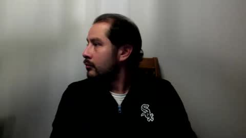 Snapshot of 2024newmiguel chatting on November 2025 06:59:01 AM Miguel online show from November 2025 06:59:01 AM