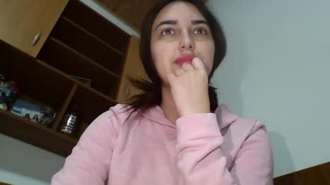 Snapshot of 20_ivy chatting on April 2026 10:32:01 PM 20 ivyy online show from April 2026 10:32:01 PM