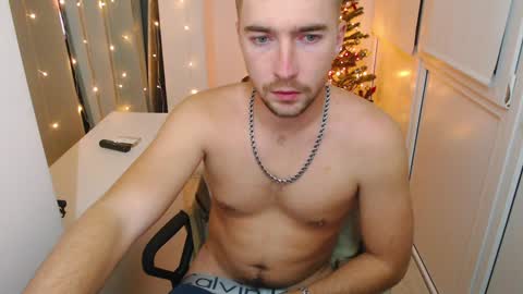 Alex online show from December 2024 04:52:01 PM