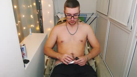 Alex online show from January 2025 10:02:01 PM