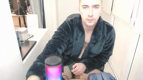 Alex online show from February 2025 09:53:02 PM