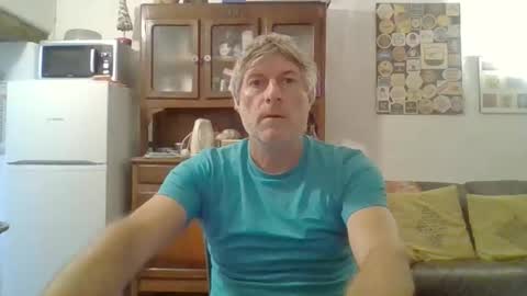 22esserre online show from September 2025 11:24:02 AM