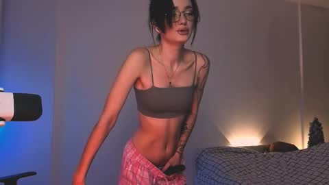 Sasha weekend from 14 to 27 November online show from January 2026 03:54:01 AM