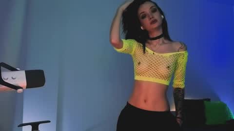 Sasha weekend from 14 to 27 November online show from April 2026 01:03:01 AM