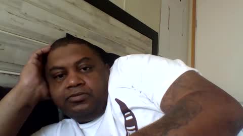 Snapshot of 2ccjbstar chatting on March 2025 09:37:01 PM BlacJewels online show from March 2025 09:37:01 PM