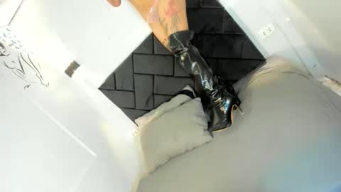 haduki online show from February 2026 06:36:01 PM