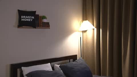 Elley  online show from February 2026 02:32:01 PM