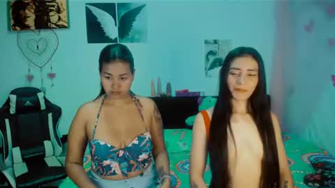 Snapshot of 2girls__dream chatting on July 2026 07:47:01 AM samantha sharon online show from July 2026 07:47:01 AM