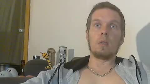 Snapshot of 2small4you83 chatting on December 2024 02:28:01 PM 2small4you83 online show from December 2024 02:28:01 PM