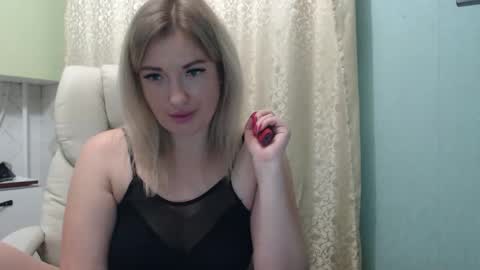 3sweetcandy3 online show from November 2025 11:48:01 PM