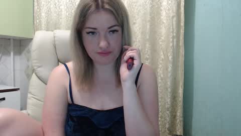 3sweetcandy3 online show from April 2026 10:45:02 PM