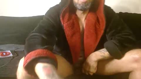 Snapshot of 420flyguy chatting on March 2026 03:09:02 AM 420flyguy online show from March 2026 03:09:02 AM