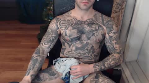 Snapshot of 420randomguy chatting on January 2025 07:02:02 PM Anomander Rake online show from January 2025 07:02:02 PM