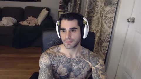 Snapshot of 420randomguy chatting on February 2025 01:00:01 AM Anomander Rake online show from February 2025 01:00:01 AM