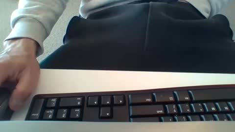 4glz online show from November 2025 10:31:02 PM