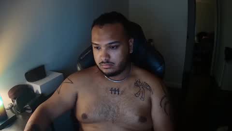 4ndrew4 online show from May 2026 01:56:01 AM